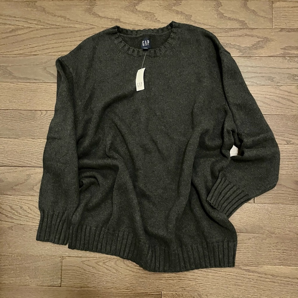 GAP NWT oversized sweater cotton size L